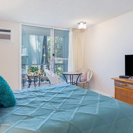Kona Islander Inn 112 Кайлуа Кона Екстериор снимка